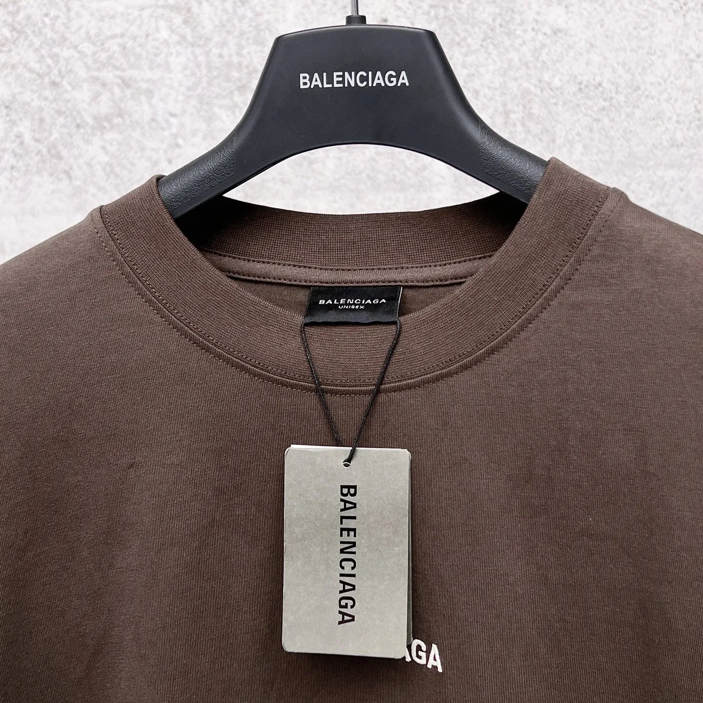 💰P 90 【 . Quality】BALENCI*GA/25New Arrival 。 LOGO T # SS 25 New Arrival。 ， 。 。 ZP 。 260 ， . ， 。 。 ， 。 . 。 OS . Same Style ：BL 253729 ： ， ，Gray，Cream White， Size：XS S M L